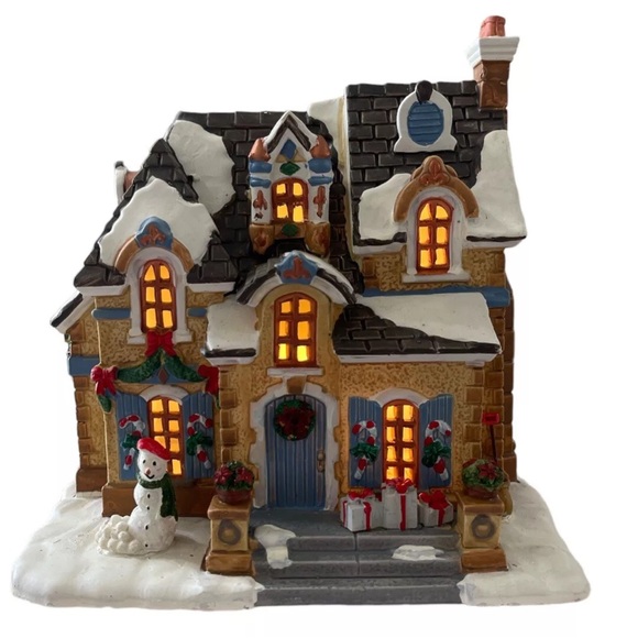 Lemax Christmas Village Pierre's Christmas Building IOB EUC 2013 Retired - Picture 3 of 9